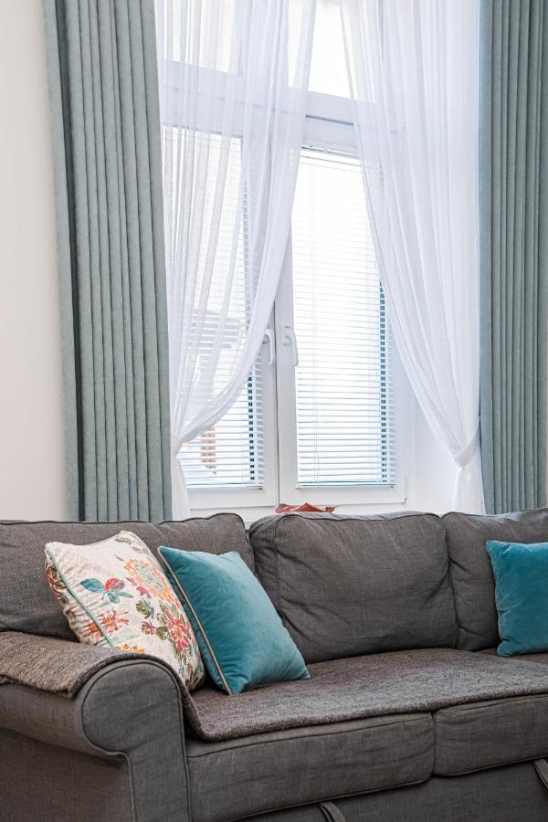 Cherry House Apartments بيدغوستيا المظهر الخارجي الصورة