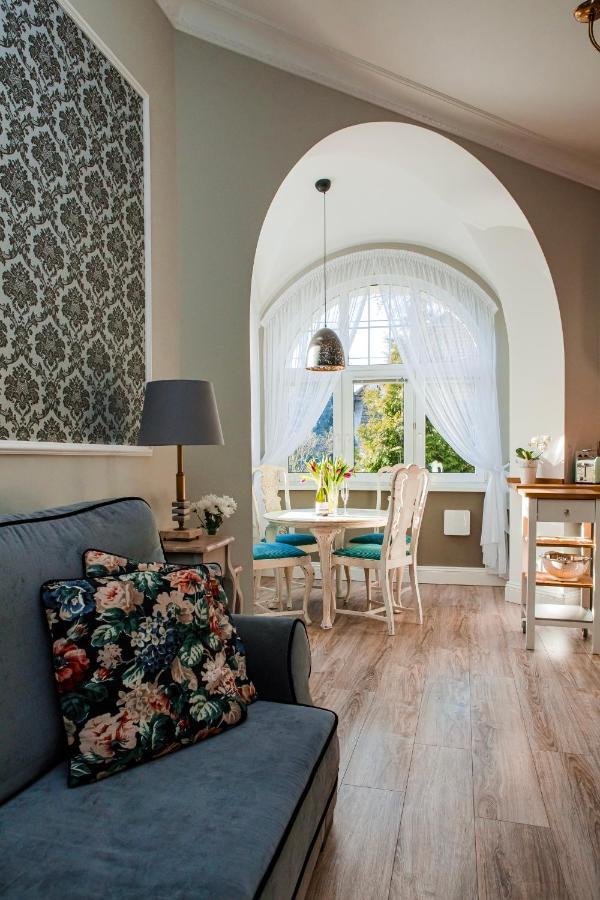 Cherry House Apartments بيدغوستيا المظهر الخارجي الصورة