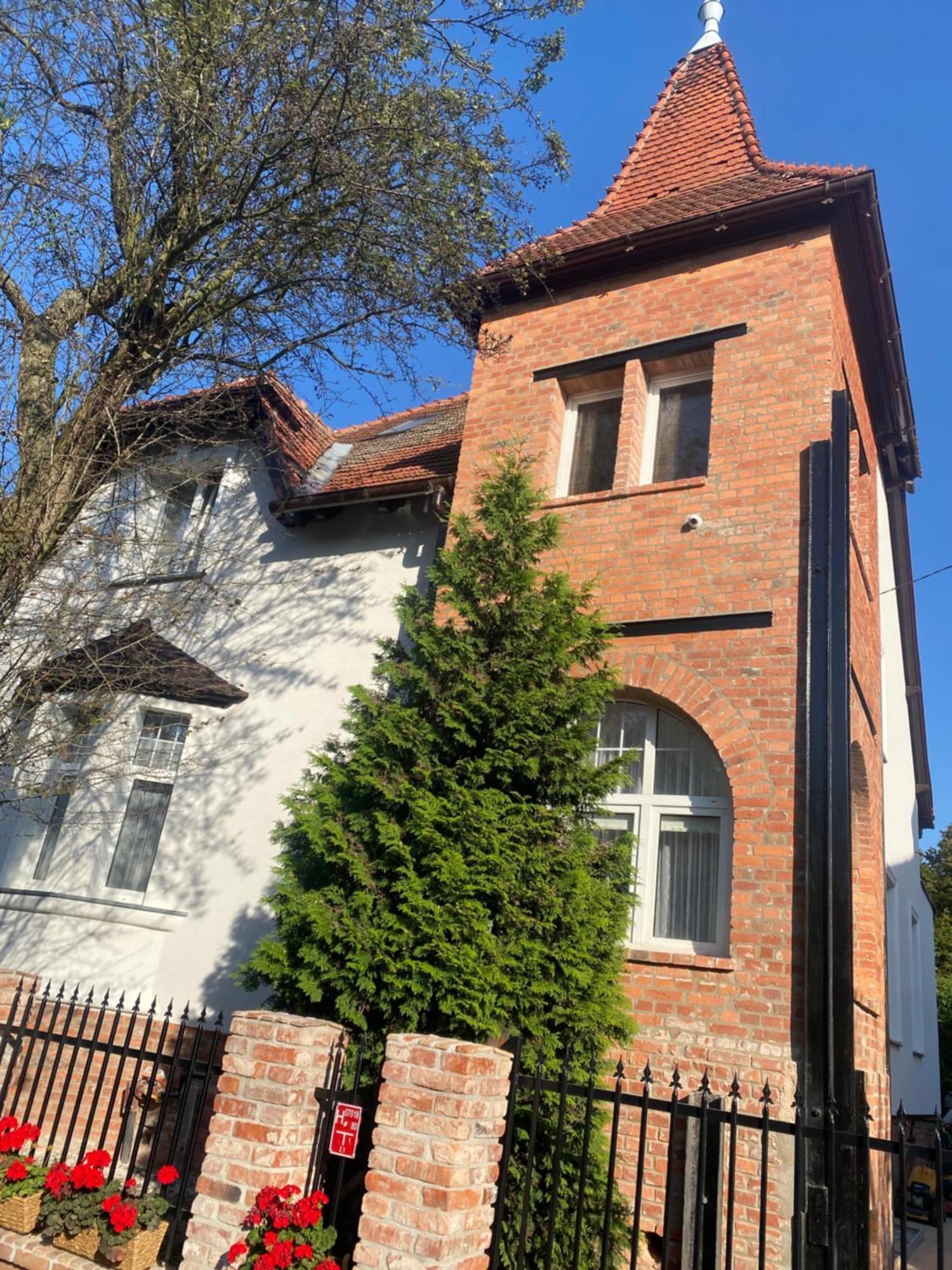 Cherry House Apartments بيدغوستيا المظهر الخارجي الصورة
