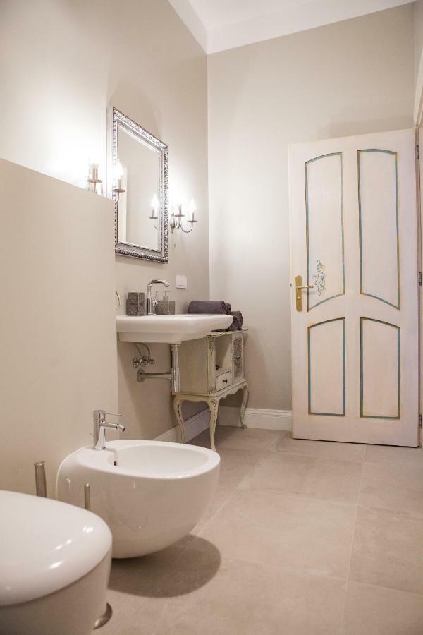 Cherry House Apartments بيدغوستيا المظهر الخارجي الصورة