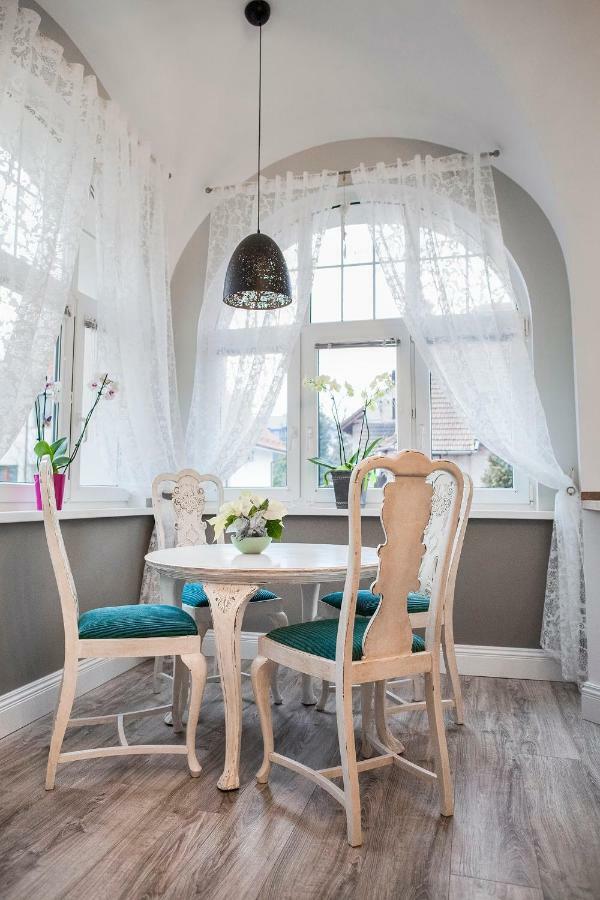 Cherry House Apartments بيدغوستيا المظهر الخارجي الصورة